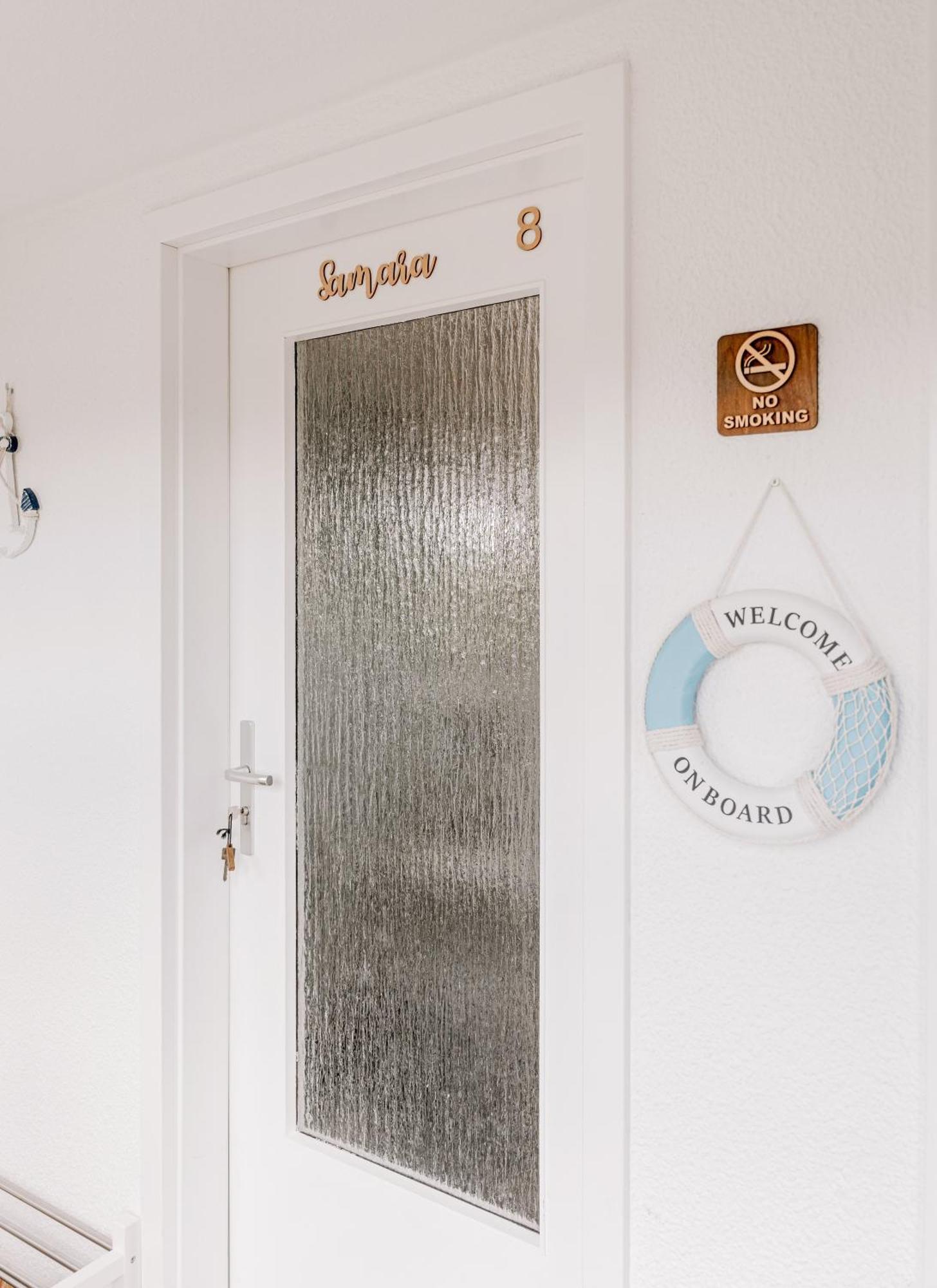 Ferienhaeuser Insel Usedom Haus Samara 8 - Blick Aufs Achterwasser! Whirlpool Und Sauna Lutow Екстер'єр фото